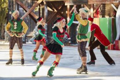 Espectáculo de patinaje sobre hielo en PortAventura (Tarragona).