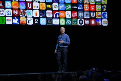 El CEO de Apple, Tim Cook, ayer, en la Worldwide Developers Conference (WWDC), en San Francisco.