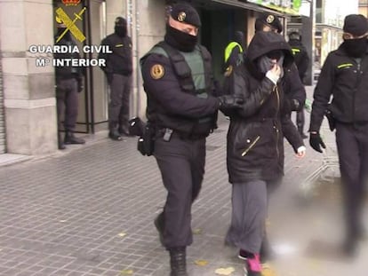 Miriam El Hayadi, tras su detenci&oacute;n en Granollers (Barcelona) a final de 2015.