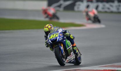 Valentino Rossi, en los últimos giros del Gran Premio de Gran Bretaña.