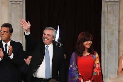 O presidente argentino, Alberto Fernández, e a vice-presidenta Cristina Fernández participam da inauguração das sessões ordinárias do Congresso, em 1º de março.