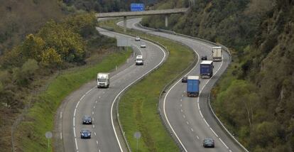 Imagen de la A-52, la autov&iacute;a de R&iacute;as Baixas, en Ourense.