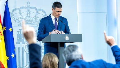 Pedro Sánchez comparece tras el consejo de ministros del martes en el Palacio de la Moncloa.