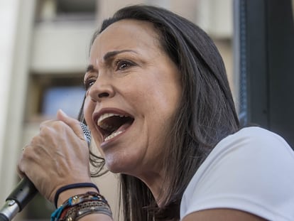 María Corina Machado participa en una manifestación con motivo del 66 aniversario del derrocamiento de la dictadura de Marcos Pérezz, en enero de 2024, en Caracas