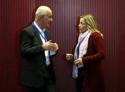 Josep Antoni Duran i Lleida y la vicepresidenta catalana, Joana Ortega