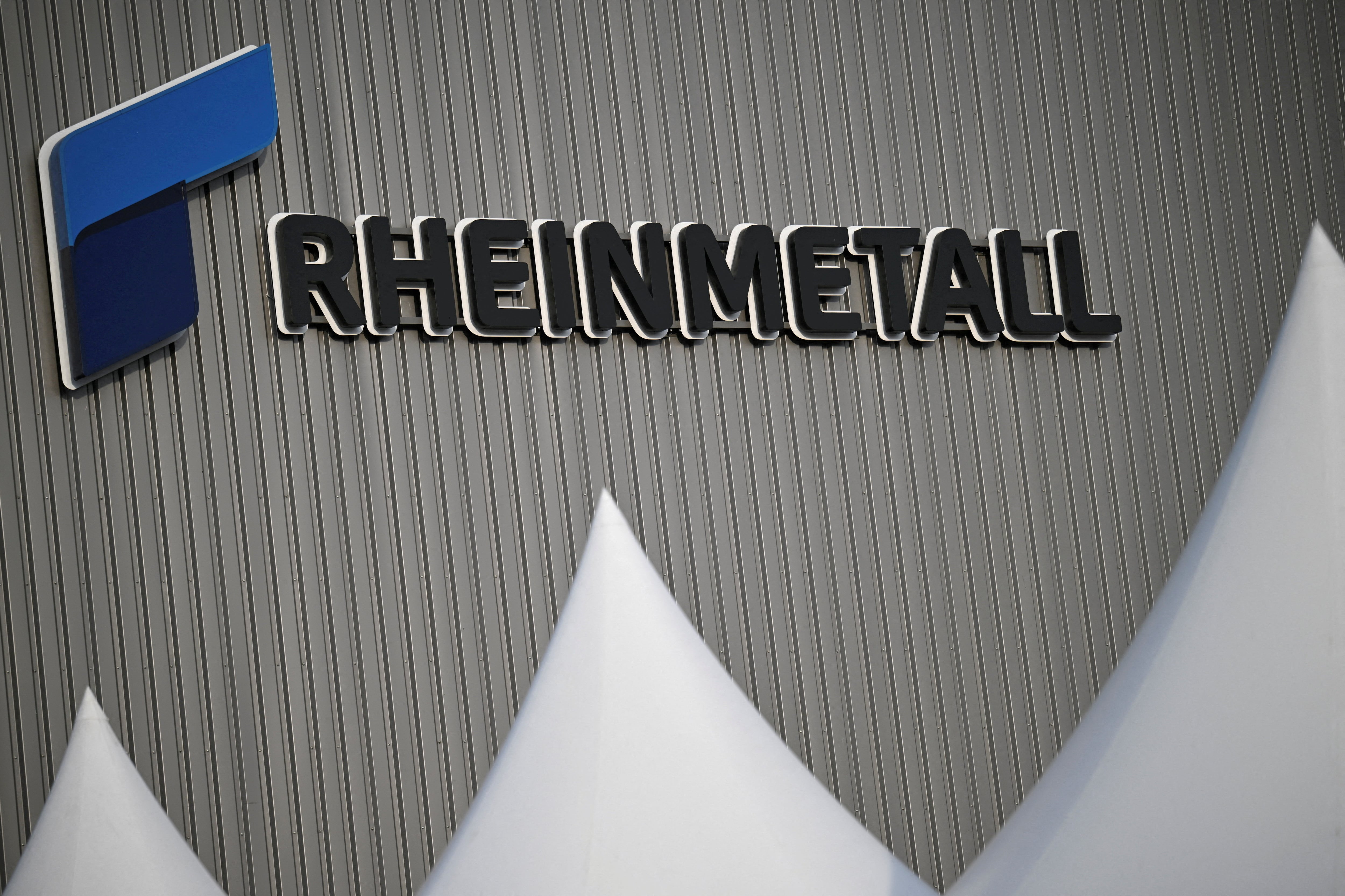 Rheinmetall descarta un frenazo en la venta de armas pese a la posible paz en Ucrania: “Cero impacto”