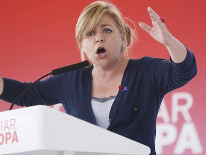 La candidata del PSOE a las europeas, Elena Valenciano, durante su intervención en la Fiesta de la Rosa del PSC del Vallès.