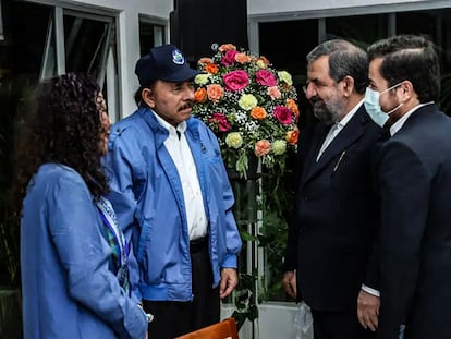 El presidente de Nicaragua, Daniel Ortega, con el líder iraní Mohsen Rezai, en enero de 2022.