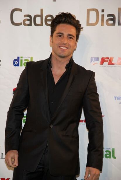 David Bustamante, esta tarde en la gala de los Premios Cadena Dial 2010.