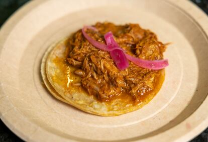 Taco de cochinita pibil. 