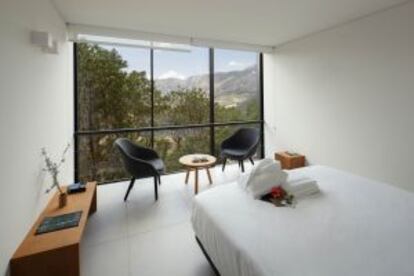 Habitación del hotel Vivood, en Benimantell (Alicante).