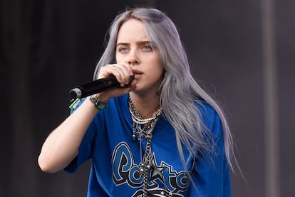 Personajes como Jared Leto o Karl Lagerfeld ya le han dado el visto bueno a Billie Eilish, probablemente la cantante millennial más influyente del momento.