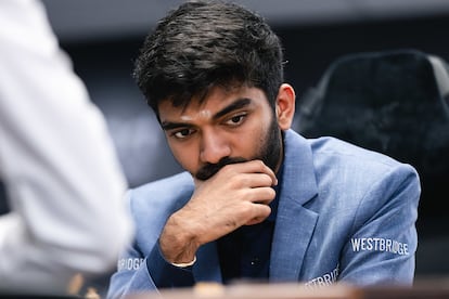 Gukesh, durante la apertura de la dcima partida del Mundial de Singapur, este sbado