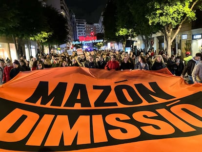 Un momento de la manifestación contra la gestión de Mazón en la dana, celebrada este sábado en Valencia.