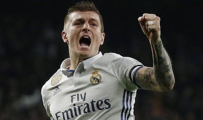 Toni Kroos celebra el segundo gol frente al Nápoles.