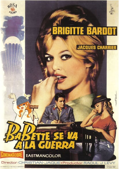 'Babette se va a la guerra' (Christian Jaque, 1959). La primera BB apta para todos los públicos y que llegaba finalmente a la pantallas españolas. La actriz forma pareja con un joven y guapo actor llamado Jacques Charrier con el que acabaría casándose y protagonizando una boda que pasaría a la historia de la moda gracias al vestido de la novia, un juvenil traje en tela de Vichy que sería copiado por las jóvenes de todo el mundo.