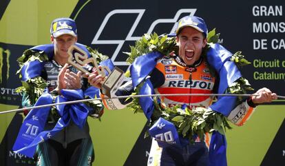 Marc Márquez celebra la victoria en el GP de Cataluña.
