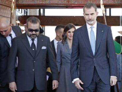 La familia real alauí acude casi al completo a recibir a los Reyes en su primera visita de Estado a Marruecos