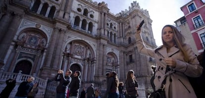 Turistas en Málaga.