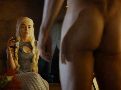 Daenerys em uma cena de Game of Thrones. O empoderamento feminino era isso?