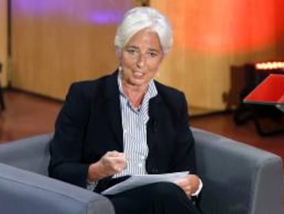 La directora gerente del Fondo Monetario Internacional (FMI), Christine Lagarde, participa este 13 de diciembre, en un encuentro con estudiantes de la Universidad de Chile, en Santiago.