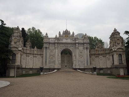 El Palacio de Dolmabhçe, residencia de los sultanes.