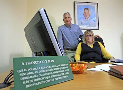 María del Pilar Bermúdez y Francisco Palo en la Asociación de Víctimas Sandra Palo.