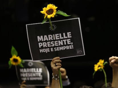 Homenagem à vereadora do PSOL Marielle Franco durante ato na Câmara dos Deputados em Brasília, nesta quinta-feira, 15 de março.