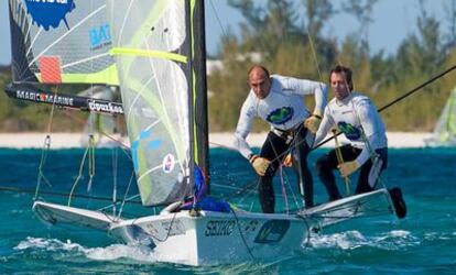 Xabi Fernández e Iker Martínez, durante una de las regatas del Mundial en las Bahamas.