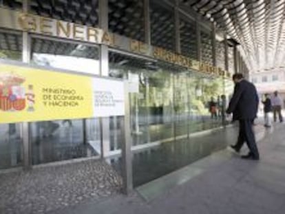 El regulador apremia al seguro a mejorar su transparencia