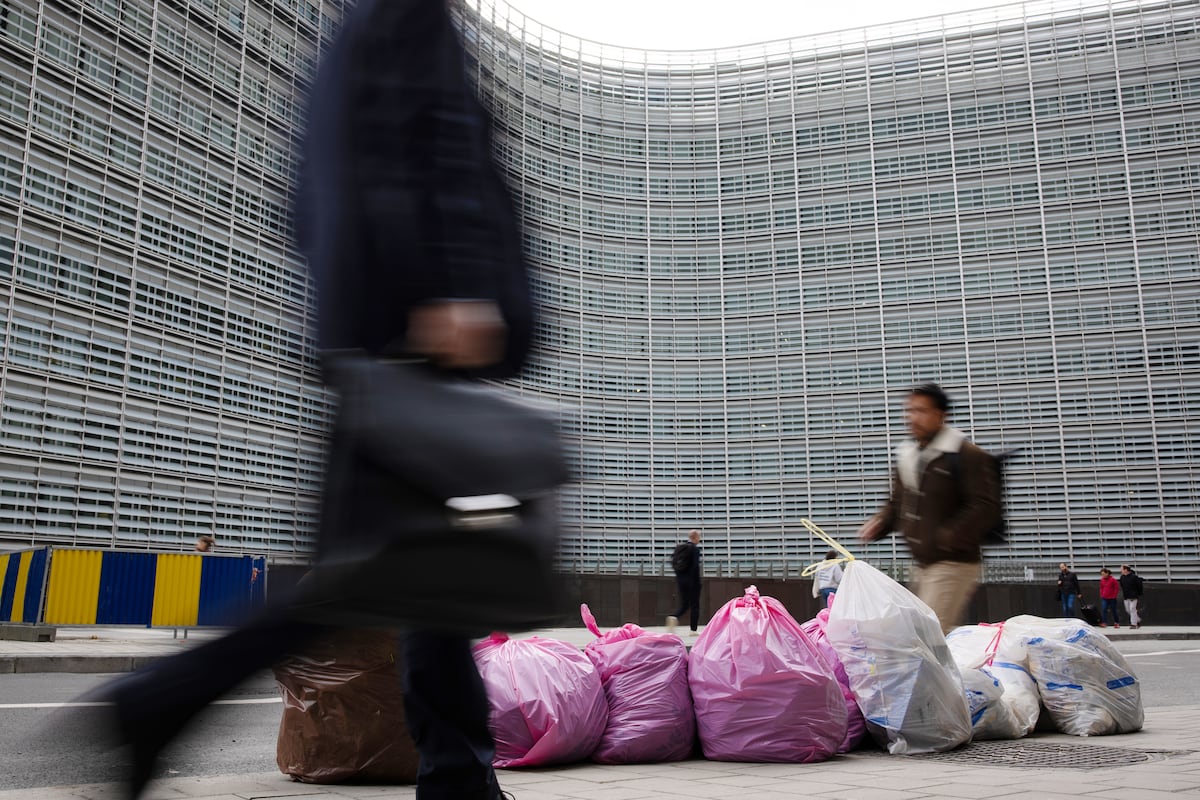 Brussels, a city without garbage containers