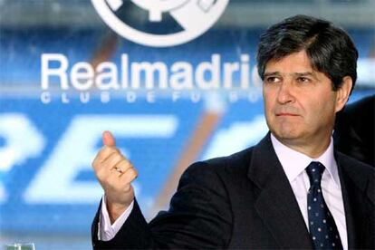 Fernando Martín, durante la presentación en el Santiago Bernabéu de la primera escuela de estudios deportivos del Real Madrid.