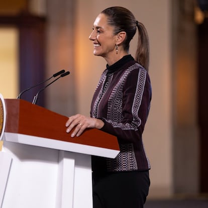 CIUDAD DE MÉXICO, 31ENERO2025.- Claudia Sheinbaum, presidenta de México, encabezó la conferencia Mañanera del Pueblo desde Palacio Nacional.
FOTO: PRESIDENCIA/CUARTOSCURO.COM