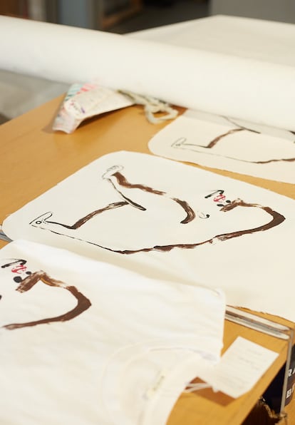 Esta colección unisex refleja que la moda también puede ser mensaje, discurso, reflexión y expresión.