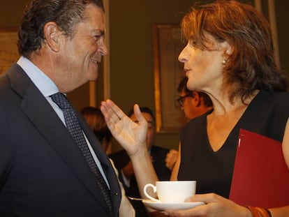 Borja Prado, presidente de Endesa, y Teresa Ribera, ministra para la Transición Ecológica, conversan en el Foro CincoDías.