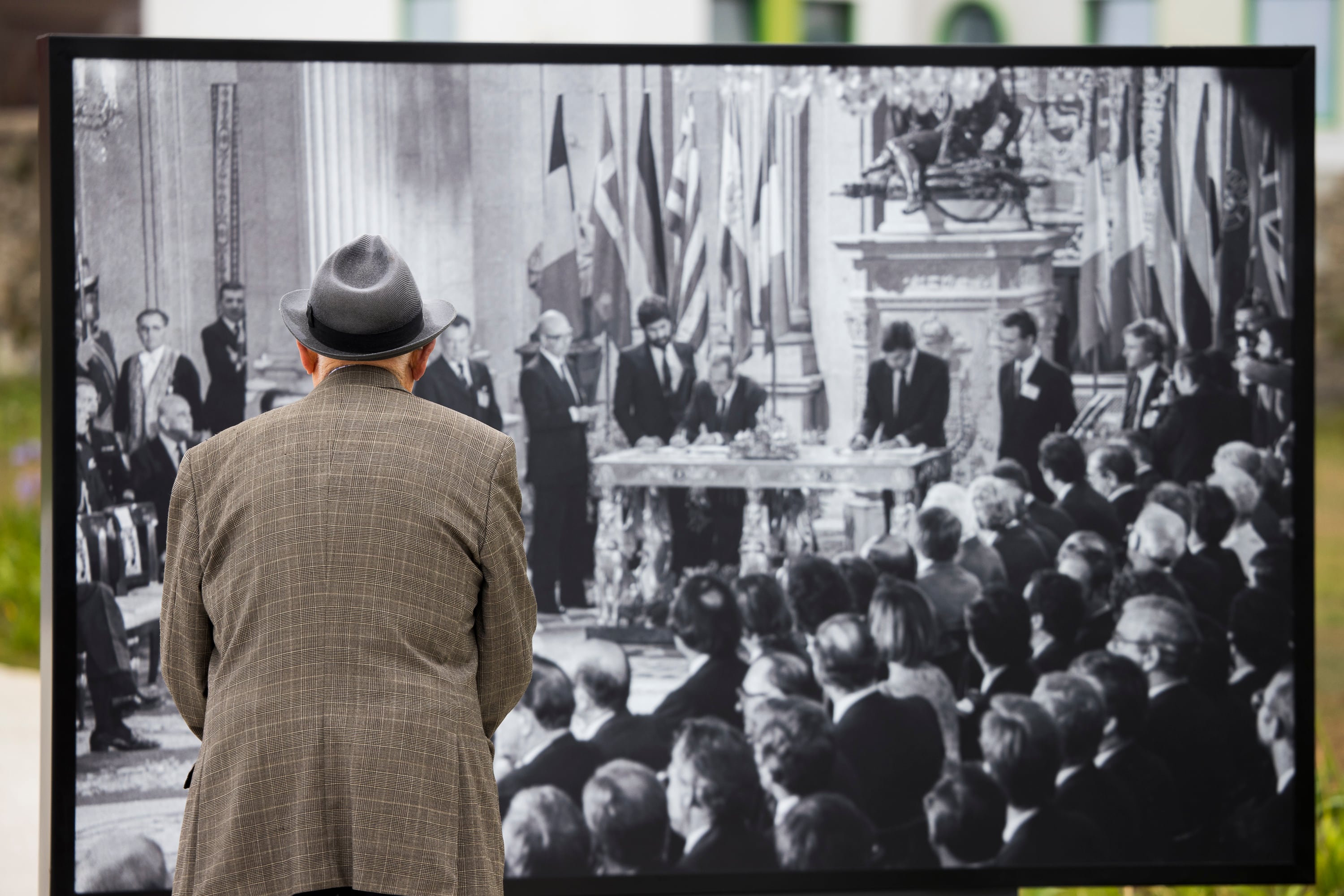 Gijón alberga la exposición itinerante ‘Momentos’, que celebra los 50 años de EL PAÍS