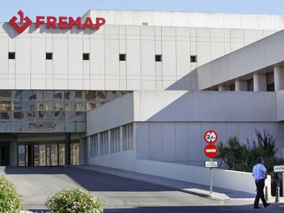 Entrada al hospital de Fremap en Sevilla