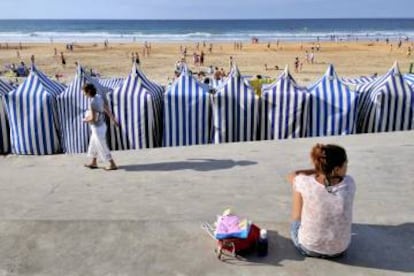 Casetas en la playa de Zarautz (Gipuzkoa).