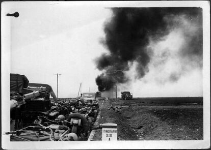 Carretera de Guadalajara a Barcelona. Marzo de 1937.