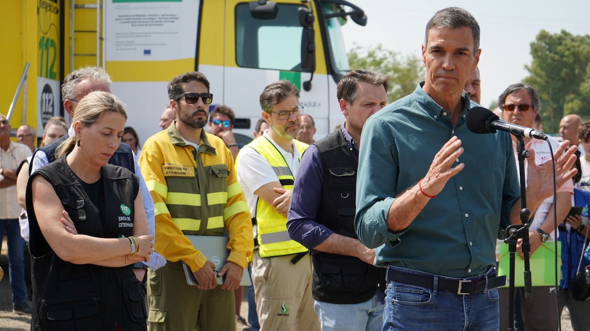 Pedro Sánchez reclama “lealtad institucional” a las comunidades del PP en la gestión de la oleada de incendios e insiste en el pacto de Estado contra la emergencia climática