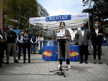 La candidata del PP a la presidencia de la Comunidad de Madrid, Isabel Díaz Ayuso, en un acto electoral.