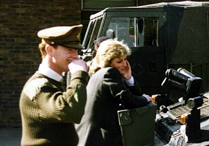 La princesa Diana y el Mayor James Hewitt en imagen de archivo.