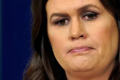 Sarah Huckabee Sanders, secretaria de prensa de Trump.