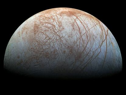 Surface of Europa, Jupiter's moon, taken by the European probe Galileo in the 1990s.