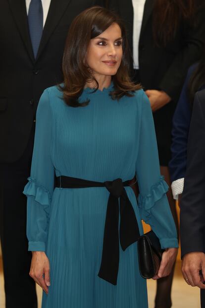 letizia ortiz vestido pantalon zara