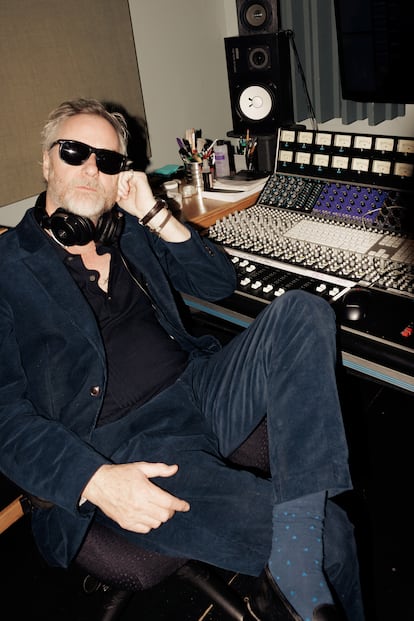 Matt Berninger posa para ICON en el estudio de Los Ángeles donde ensaya para su gira que, en principio, no pasará por España.