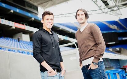 Moreno y Colotto, en el estadio de Cornellà.