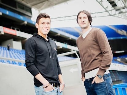 Moreno y Colotto, en el estadio de Cornell&agrave;. 