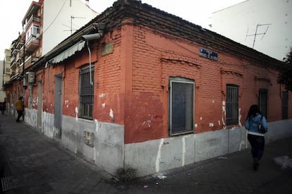 Exterior del inmueble de la calle de Peironcely, 10.