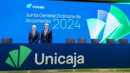 De izquierda a derecha, el CEO de Unicaja, Isidro Rubiales y el nuevo presidente no ejecutivo, José Sevilla.